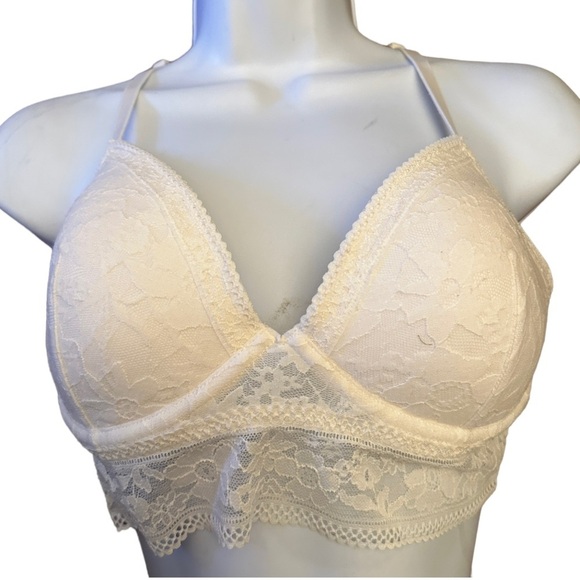 Victoria's Secret Lace Bralette‎ - Picture 1 of 5